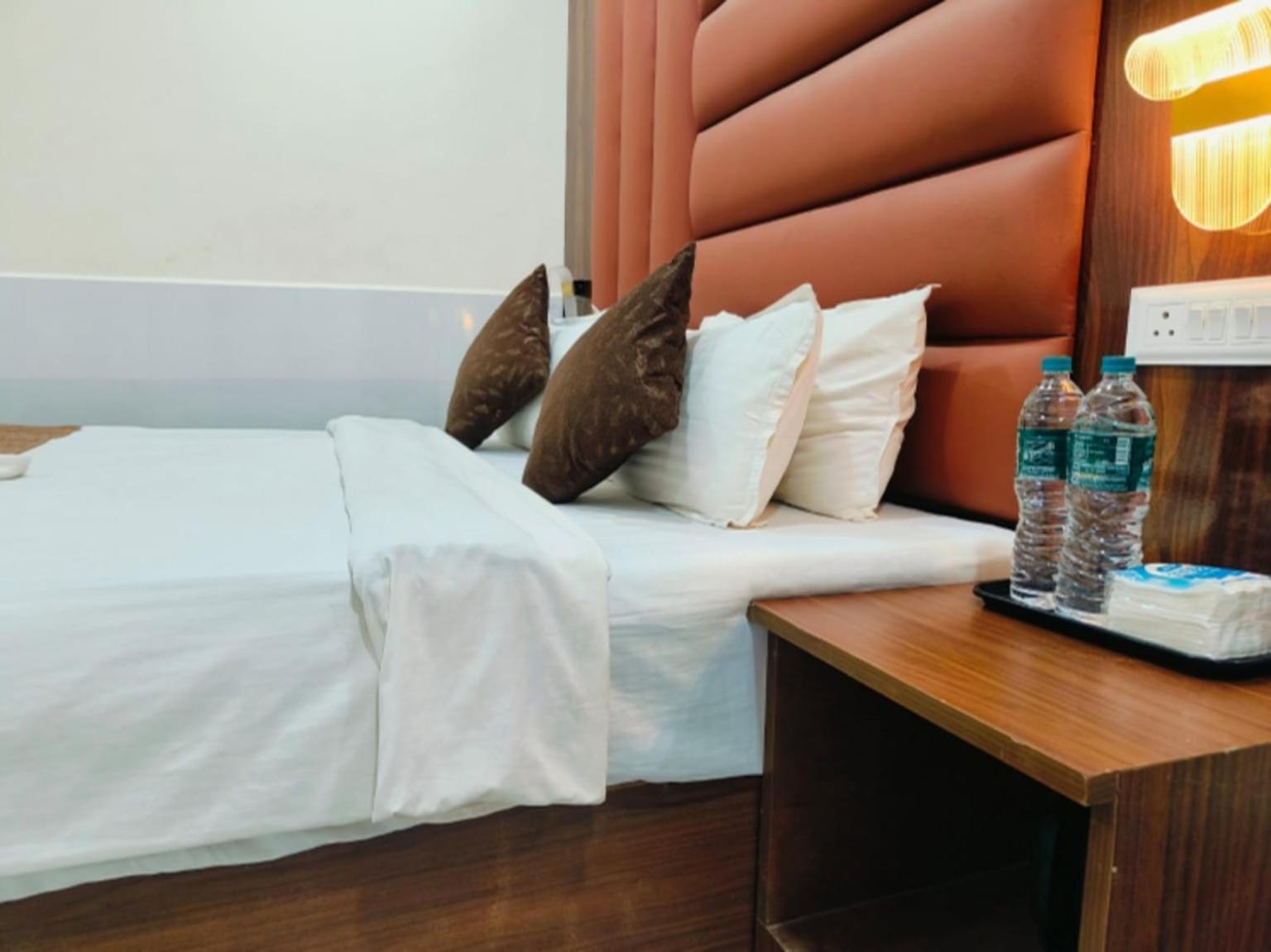 Hotel Small Daddy Plus Calangute Zewnętrze zdjęcie